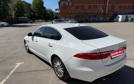 Jaguar XF II, 2016 год, 1 580 000 рублей, 11 фотография