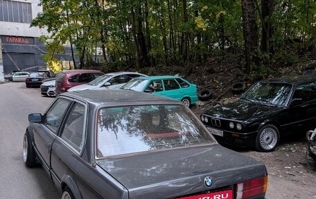 BMW 3 серия, 1984 год, 240 000 рублей, 3 фотография