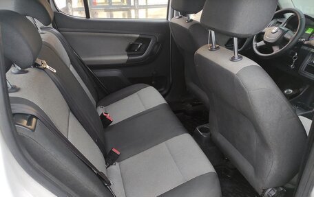 Skoda Fabia II, 2010 год, 390 000 рублей, 8 фотография