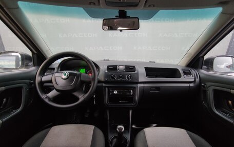 Skoda Fabia II, 2010 год, 390 000 рублей, 6 фотография