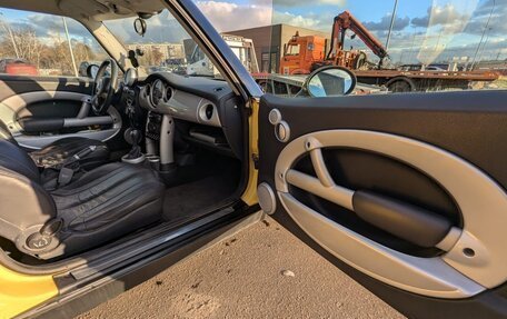 MINI Hatch, 2001 год, 770 000 рублей, 21 фотография