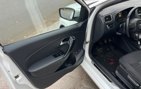 Volkswagen Polo VI (EU Market), 2015 год, 500 000 рублей, 7 фотография