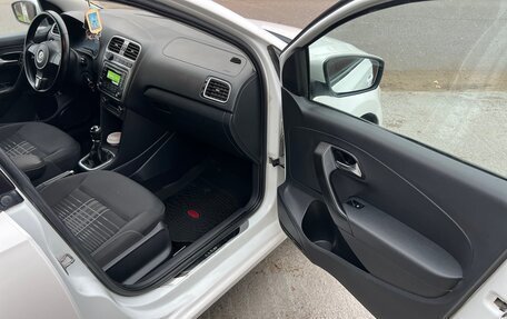 Volkswagen Polo VI (EU Market), 2015 год, 500 000 рублей, 12 фотография