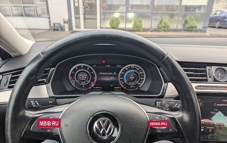 Volkswagen Passat B8 рестайлинг, 2016 год, 1 699 000 рублей, 6 фотография