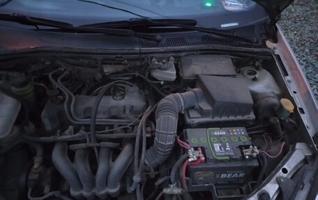 Ford Focus IV, 2003 год, 250 000 рублей, 6 фотография