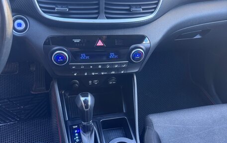 Hyundai Tucson III, 2019 год, 1 900 000 рублей, 12 фотография