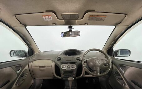 Toyota Platz, 2004 год, 430 000 рублей, 4 фотография