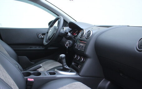 Nissan Qashqai, 2011 год, 890 000 рублей, 9 фотография