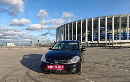 Nissan Tiida, 2010 год, 580 000 рублей, 2 фотография