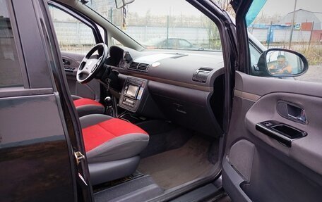 Volkswagen Sharan I рестайлинг, 2006 год, 495 000 рублей, 28 фотография