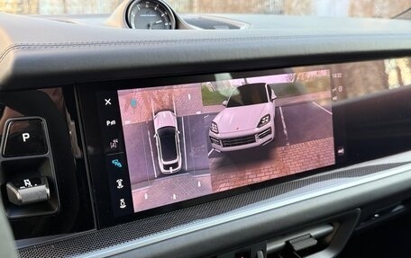 Porsche Cayenne III, 2024 год, 18 500 000 рублей, 21 фотография