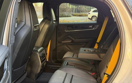 Porsche Cayenne III, 2024 год, 18 500 000 рублей, 33 фотография