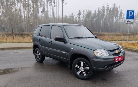 Chevrolet Niva I рестайлинг, 2013 год, 750 000 рублей, 1 фотография