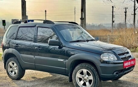 Chevrolet Niva I рестайлинг, 2012 год, 537 000 рублей, 2 фотография