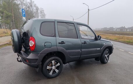 Chevrolet Niva I рестайлинг, 2013 год, 750 000 рублей, 4 фотография