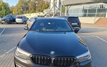 BMW 5 серия, 2018 год, 2 950 000 рублей, 2 фотография