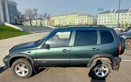 Chevrolet Niva I рестайлинг, 2006 год, 235 000 рублей, 2 фотография