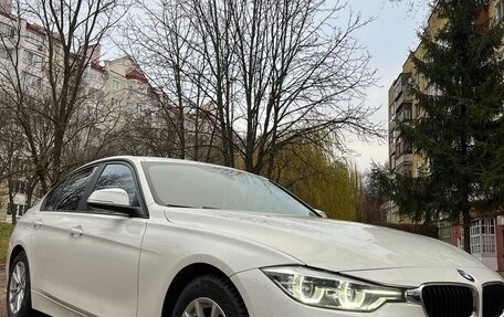 BMW 3 серия, 2016 год, 1 900 000 рублей, 9 фотография