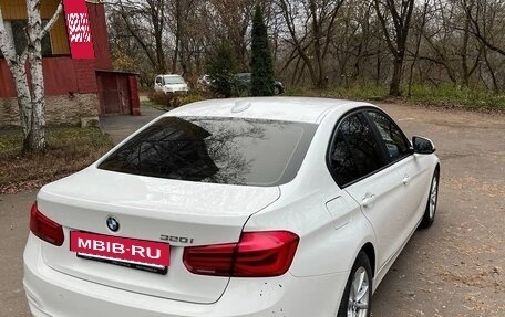 BMW 3 серия, 2016 год, 1 900 000 рублей, 6 фотография