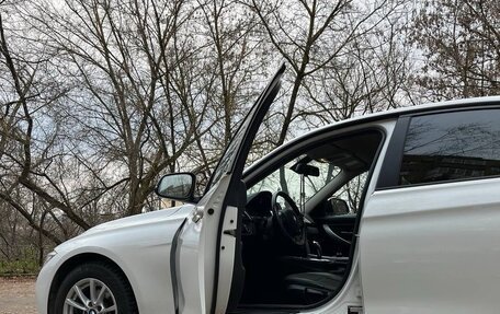 BMW 3 серия, 2016 год, 1 900 000 рублей, 24 фотография