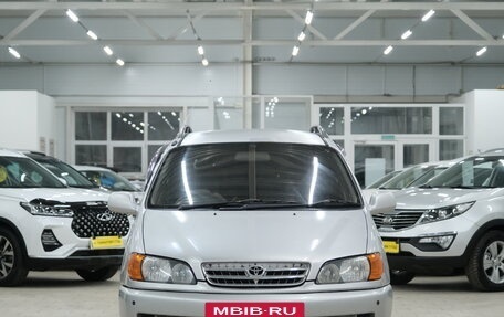 Toyota Ipsum II, 1998 год, 659 000 рублей, 3 фотография
