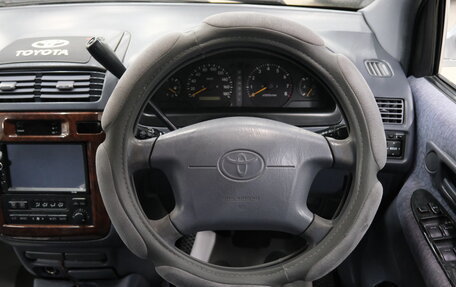 Toyota Ipsum II, 1998 год, 659 000 рублей, 12 фотография