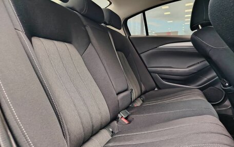 Mazda 6, 2018 год, 2 020 000 рублей, 11 фотография