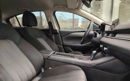 Mazda 6, 2018 год, 2 020 000 рублей, 10 фотография