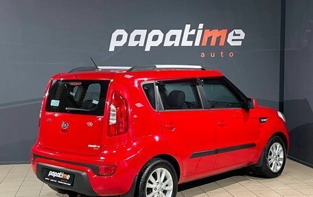 KIA Soul I рестайлинг, 2013 год, 950 000 рублей, 3 фотография