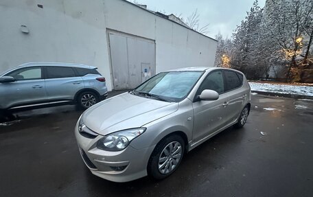 Hyundai i30 I, 2011 год, 900 000 рублей, 3 фотография