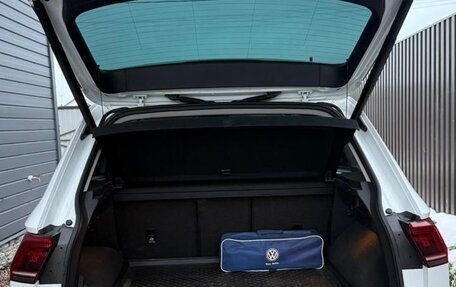 Volkswagen Tiguan II, 2018 год, 1 850 000 рублей, 11 фотография