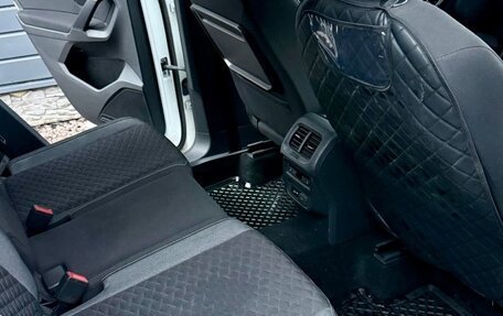 Volkswagen Tiguan II, 2018 год, 1 850 000 рублей, 9 фотография