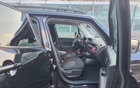 Jeep Renegade I рестайлинг, 2016 год, 2 000 000 рублей, 9 фотография