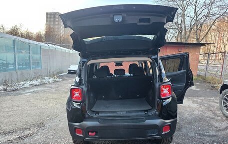 Jeep Renegade I рестайлинг, 2016 год, 2 000 000 рублей, 11 фотография