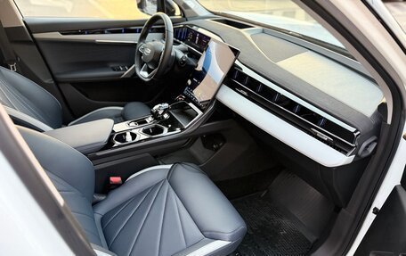 Geely Atlas, 2024 год, 3 250 000 рублей, 10 фотография