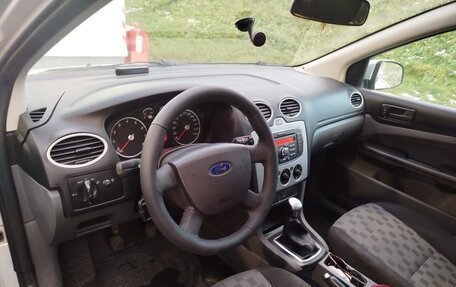 Ford Focus II рестайлинг, 2010 год, 415 000 рублей, 18 фотография