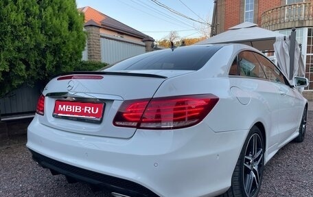 Mercedes-Benz E-Класс, 2015 год, 2 120 000 рублей, 1 фотография