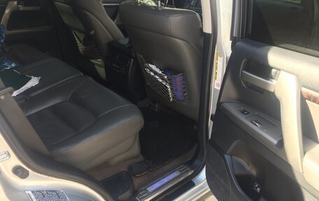 Toyota Land Cruiser 200, 2008 год, 2 890 000 рублей, 13 фотография