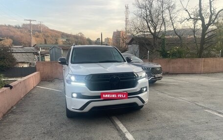 Toyota Land Cruiser 200, 2013 год, 5 700 000 рублей, 4 фотография