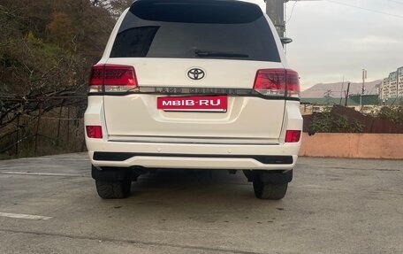 Toyota Land Cruiser 200, 2013 год, 5 700 000 рублей, 9 фотография