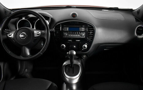 Nissan Juke II, 2013 год, 1 090 000 рублей, 17 фотография