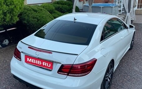 Mercedes-Benz E-Класс, 2015 год, 2 120 000 рублей, 6 фотография