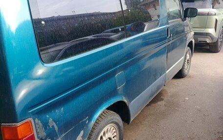 Mazda Bongo Friendee i рестайлинг, 1996 год, 340 000 рублей, 3 фотография