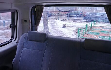 Mazda Bongo Friendee i рестайлинг, 1996 год, 340 000 рублей, 8 фотография