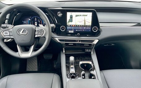 Lexus RX IV рестайлинг, 2025 год, 7 750 000 рублей, 18 фотография