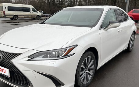 Lexus ES VII, 2020 год, 3 490 000 рублей, 9 фотография