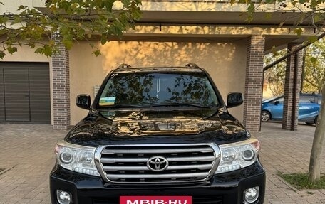 Toyota Land Cruiser 200, 2008 год, 2 700 000 рублей, 3 фотография