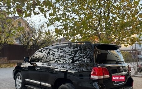 Toyota Land Cruiser 200, 2008 год, 2 700 000 рублей, 7 фотография