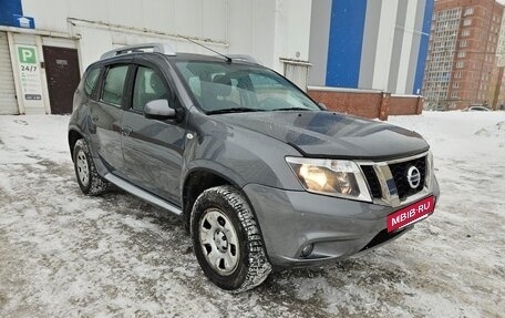 Nissan Terrano III, 2016 год, 1 179 000 рублей, 2 фотография