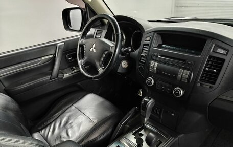 Mitsubishi Pajero IV, 2013 год, 1 780 000 рублей, 11 фотография